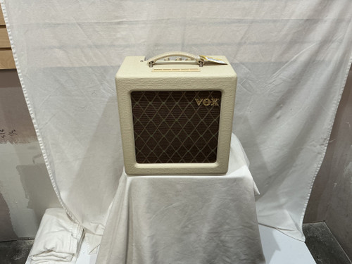 Vist Large View of Product Image Which is Used Vox AC4TV 1 x 10 Tube Combo Amplifier 1 x 10