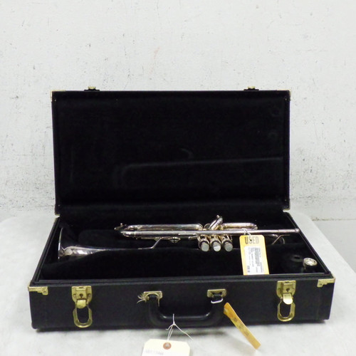 Vist Large View of Product Image Which is Used Bach TR200 Trumpet Silver  