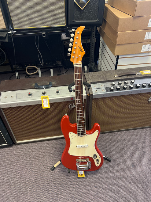 Vist Large View of Product Image Which is Used Vox SUPER METEOR Electric Guitar Red 6-String