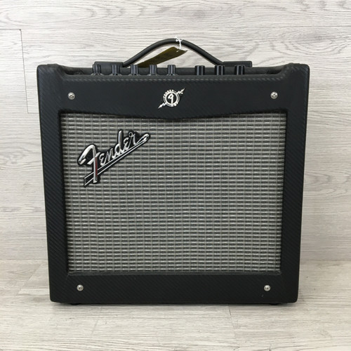 Vist Large View of Product Image Which is Used Fender MUSTANG I 1 x 8 Solid State Amplifier 1 x 8