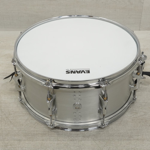 Vist Large View of Product Image Which is Used Inde 14x6.5 Aluminum Kalamazoo Snare Drum