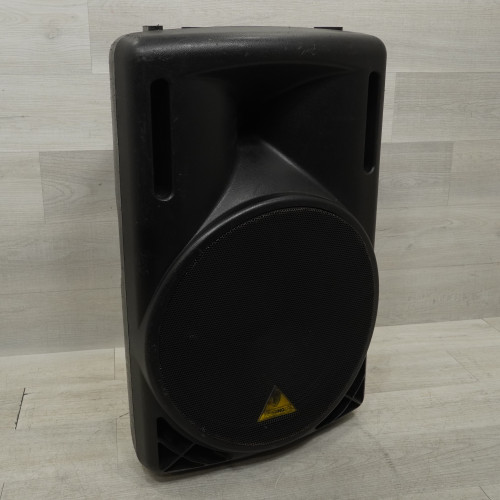 Vist Large View of Product Image Which is Used Behringer B215D Passive Full Range Speaker Cabinet - Local Pickup Only