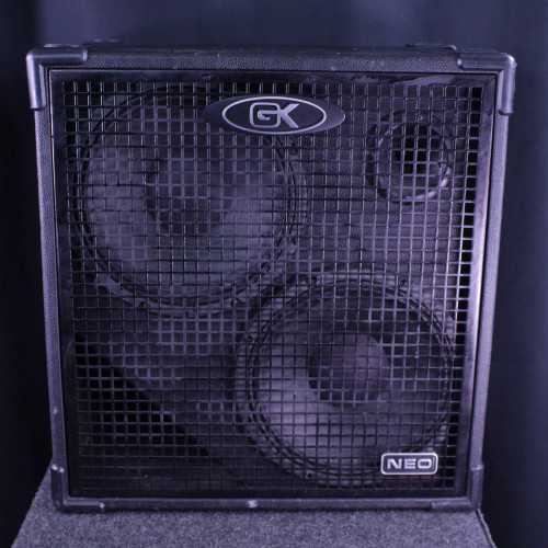 Vist Large View of Product Image Which is Used Gallien Krueger NEO 2X12-II 600W 2 x 12 Bass Guitar Cabinet 2 x 10