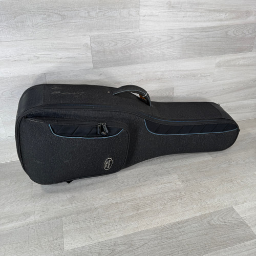 Vist Large View of Product Image Which is Used Reunion Blues Continental Voyager Double Electric Guitar Case
