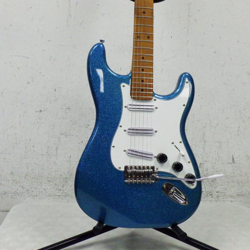 Vist Large View of Product Image Which is Used S Style Parts Guitar S Type Electric Guitar Blue 6-String