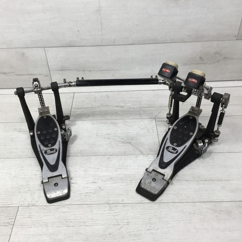 Vist Large View of Product Image Which is Used Pearl Double Kick Drum Pedal