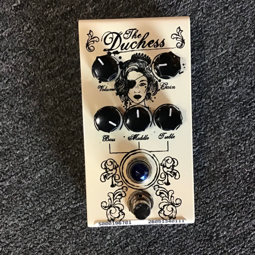 Vist Large View of Product Image Which is Used Victory V1 THE DUCHESS Distortion Pedal
