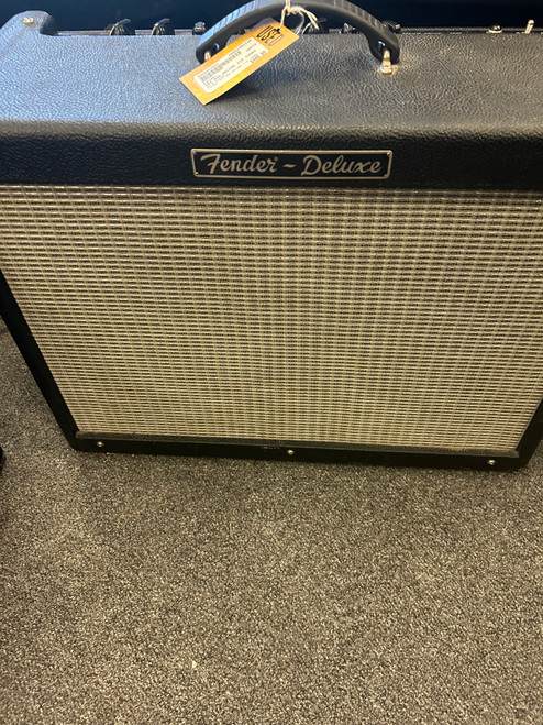Vist Large View of Product Image Which is Used Fender HOT ROD DELUXE 112 COMBO Tube Guitar Amp 1 x 12