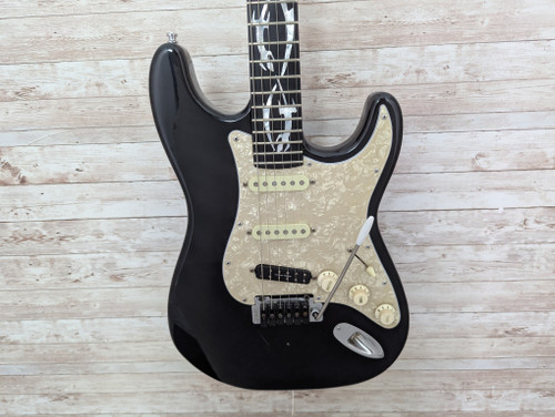 Vist Large View of Product Image Which is Used HAMILTONE VERN CUSTOM 2004 S Type Electric Guitar Black 6-String