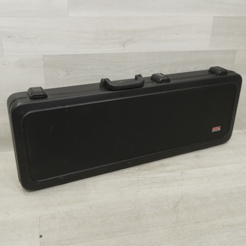 Vist Large View of Product Image Which is Used Gator Flight Pro V2 Guitar Case