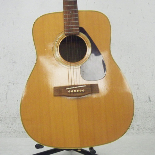 Vist Large View of Product Image Which is Used Yamaha FG-335  Acoustic Guitar Natural