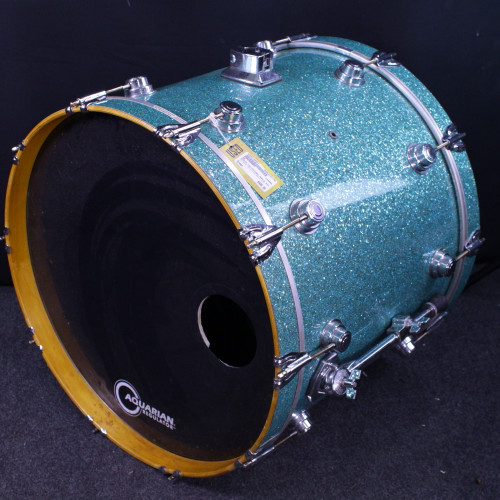 Vist Large View of Product Image Which is Used DW 22X18 COLLECTORS MAPLE KICK Kick Drum Green 22" Kick Drum