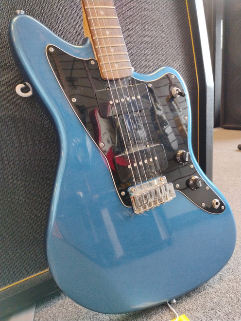 Vist Large View of Product Image Which is Used Squier AFFINITY SERIES JAZZMASTER Electric Guitar Blue 6-String