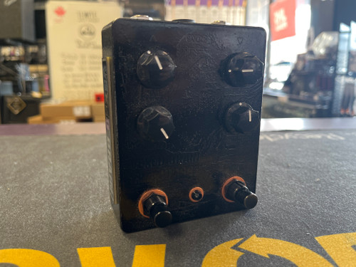 Vist Large View of Product Image Which is Used VEXED BRAIN THE CURSE Delay Pedal