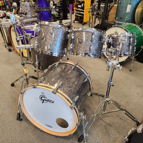 Vist Large View of Product Image Which is Used Gretsch Renown Maple 6 Piece Drum Set Shell Pack - Blue Metal Sparkle Wrap