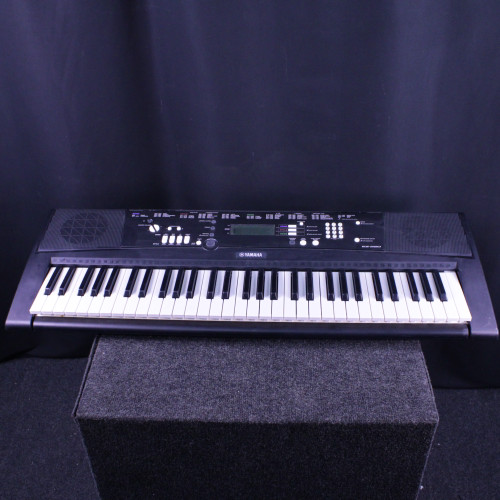 Vist Large View of Product Image Which is Used Yamaha EZ-220 W/PWR 61-Key Keyboard 61-Key