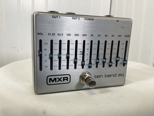 Vist Large View of Product Image Which is Used MXR 10 BAND EQ EQ Pedal