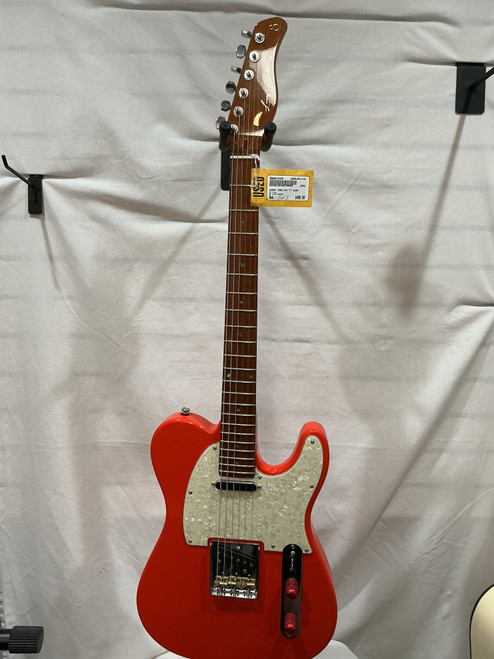 Vist Large View of Product Image Which is Used LARRY CARLTON T7 SIRE T Type Electric Guitar Red 6-String
