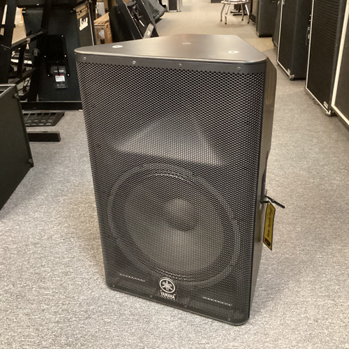Vist Large View of Product Image Which is Used Yamaha DXR15 Powered Full Range Speaker Cabinet