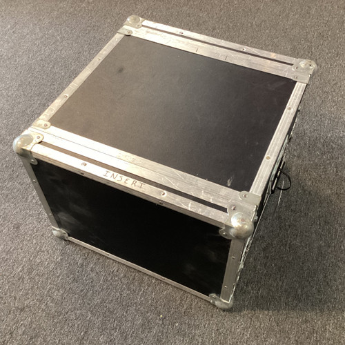 Vist Large View of Product Image Which is Used NO BRAND (Brandless Product) RACK 8U 5-8 Space Rack