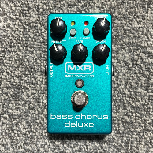 Vist Large View of Product Image Which is Used MXR M83 BASS CHORUS DELUXE Bass Pedal