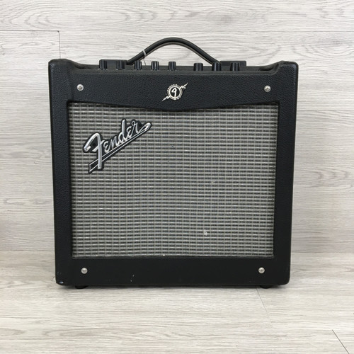 Vist Large View of Product Image Which is Used Fender MUSTANG 1 V2 1 x 8 Solid State Amplifier 1 x 8