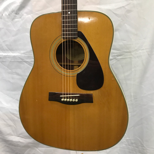 Vist Large View of Product Image Which is Used Yamaha FG-335 Vintage Laminate Top Acoustic Guitar Natural