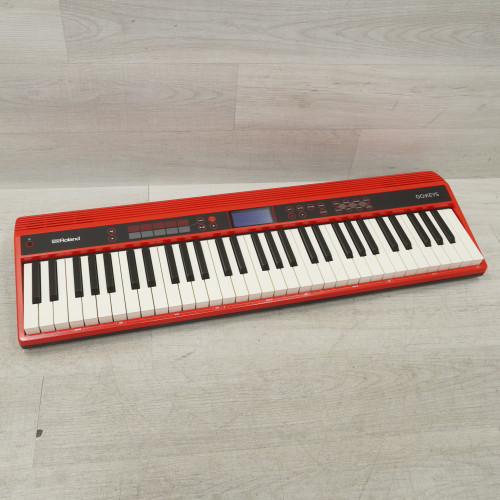 Vist Large View of Product Image Which is Used Roland GO-61K 61-key Keyboard
