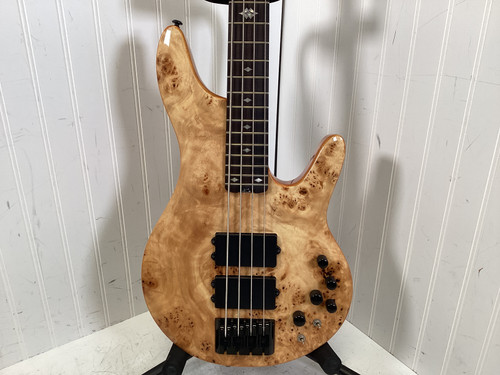 Vist Large View of Product Image Which is Used Michael Kelly PINNACLE 4 Bass Guitar Natural 4-String