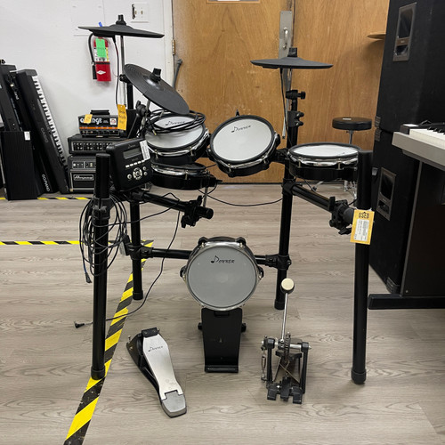 Vist Large View of Product Image Which is Used DONNER DED-200 W/AC Electronic Drum Kit