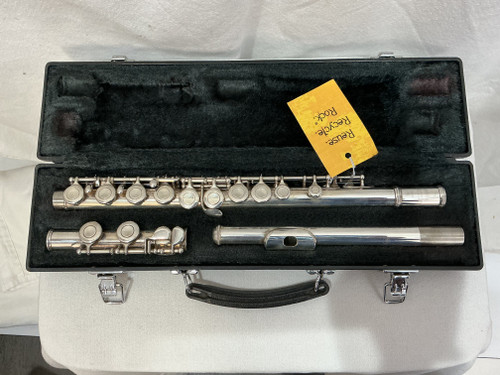 Vist Large View of Product Image Which is Used Yamaha 225SII Student Flute