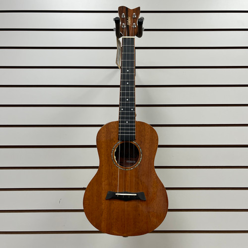 Vist Large View of Product Image Which is Used MAKAIO MMT-10E TENOR UKE Ukulele Amber