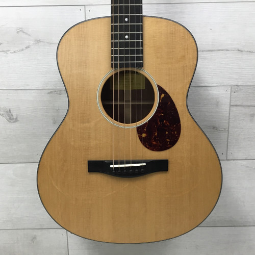 Vist Large View of Product Image Which is Used Eastman ACTG1 Travel Sitka/Sapele Solid Top Acoustic Guitar Natural