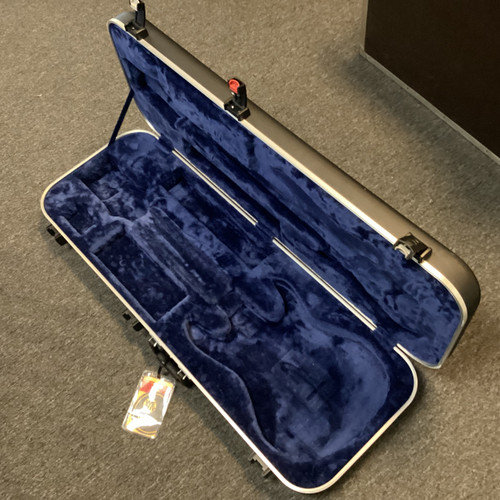 Vist Large View of Product Image Which is Used Ibanez CASE - M300C Guitar Case