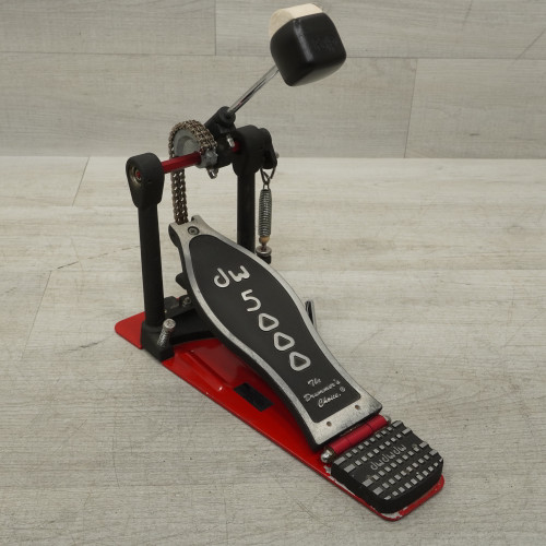 Vist Large View of Product Image Which is Used DW 5000 Single Kick Drum Pedal
