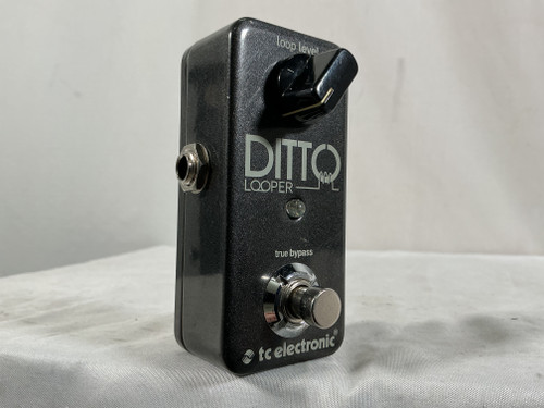 Vist Large View of Product Image Which is Used TC Electronic DITTO Looper Pedal