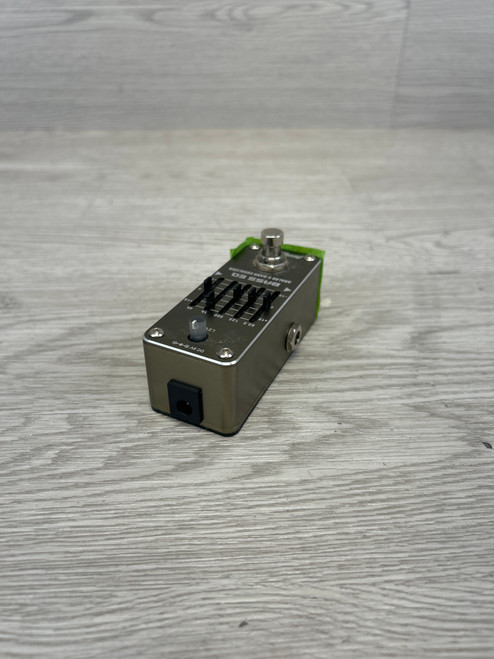 Vist Large View of Product Image Which is Used Tomsline Engineering AEB-3 BASS EQ PEDAL EQ Pedal