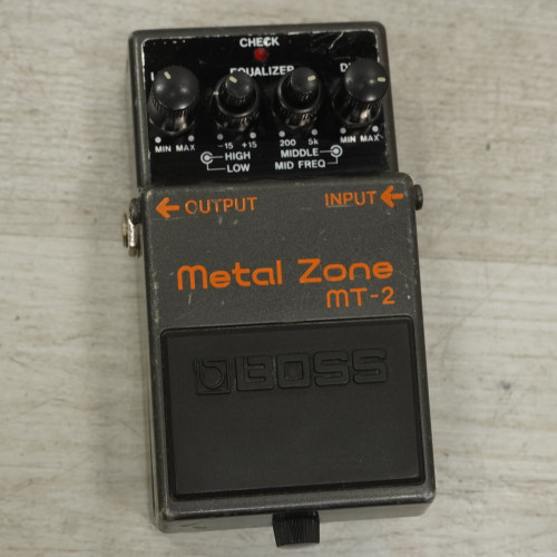 Vist Large View of Product Image Which is Used Boss MT-2 Metal Zone Distortion Pedal