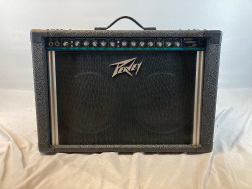Vist Large View of Product Image Which is Used Peavey Studio Chorus 210 Solid State Guitar Amp