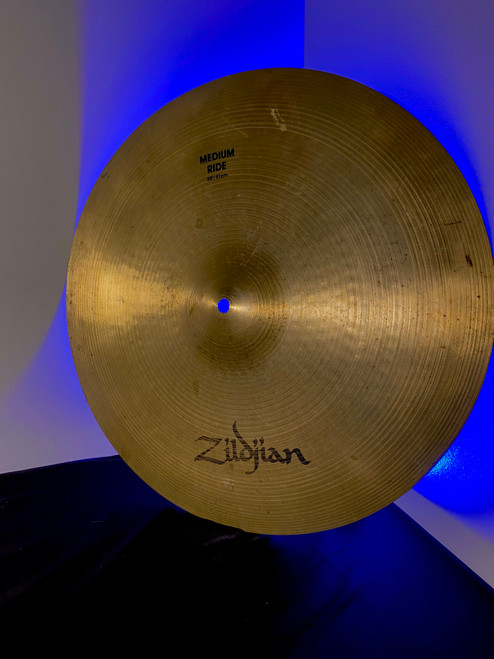 Vist Large View of Product Image Which is Used Zildjian 20 INCH MED RIDE Ride Cymbal 20"