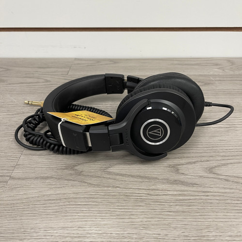 Vist Large View of Product Image Which is Used - Audio Technica ATH-M40X Headphones
