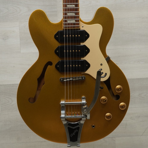 Vist Large View of Product Image Which is Used Epiphone Riviera P93 Semi-hollow Electric Guitar Goldtop