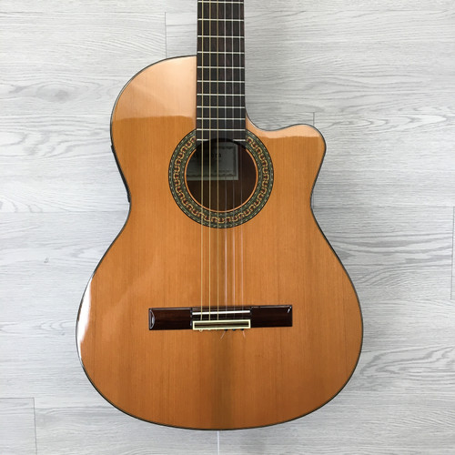 Vist Large View of Product Image Which is Used ALHAMBRA 3C-CW E1 CLASSICAL Solid Top Acoustic Guitar Wood