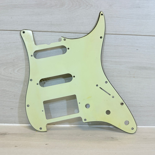 Vist Large View of Product Image Which is Used S-TYPE PICKGUARD SSH Guitar Accessory