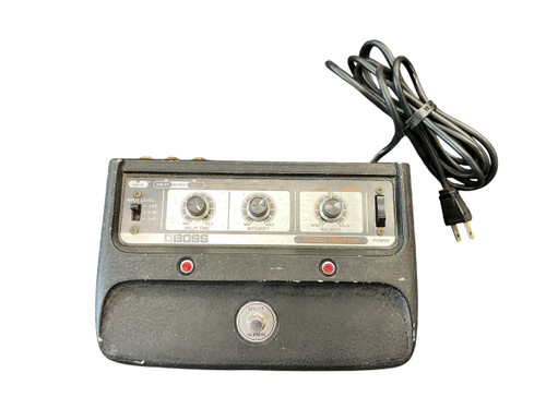 Vist Large View of Product Image Which is Used Boss DM-1 Vintage Delay Pedal