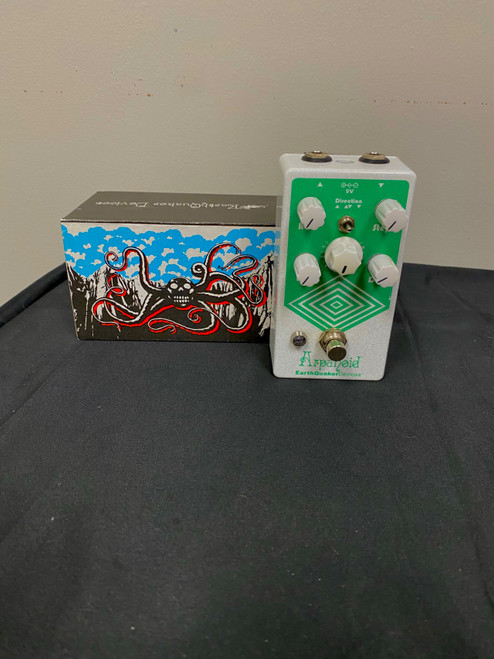 Vist Large View of Product Image Which is Used Earthquaker Devices ARPANOID ARPEGIO GENERATOR Synthesizer Pedal
