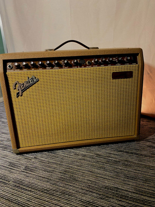 Vist Large View of Product Image Which is Used Fender ACOUSTASONIC JUNIOR ACOUSTIC COMBO AMP 2 x 10 Solid State Amplifier 2 x 10