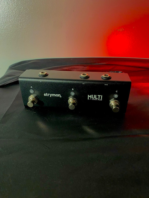 Vist Large View of Product Image Which is Used Strymon MULTISWITCH PLUS FOOTSWITCH Switch Pedal