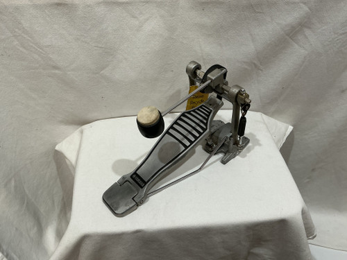 Vist Large View of Product Image Which is Used Yamaha QKP SINLGE KICK PEDAL Kick Drum Pedal