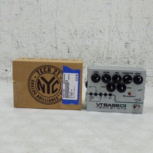 Vist Large View of Product Image Which is Used Tech 21 VT BASS DI Bass Pre-Amp Pedal